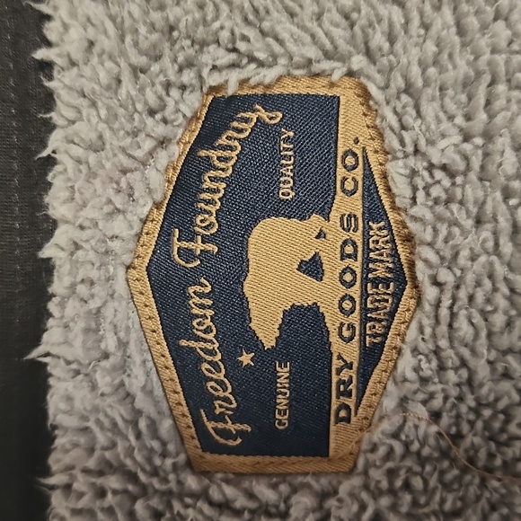 FREEDOM FOUNDRY Fleece Shirt/Jacket Size L - Picture 9 of 12